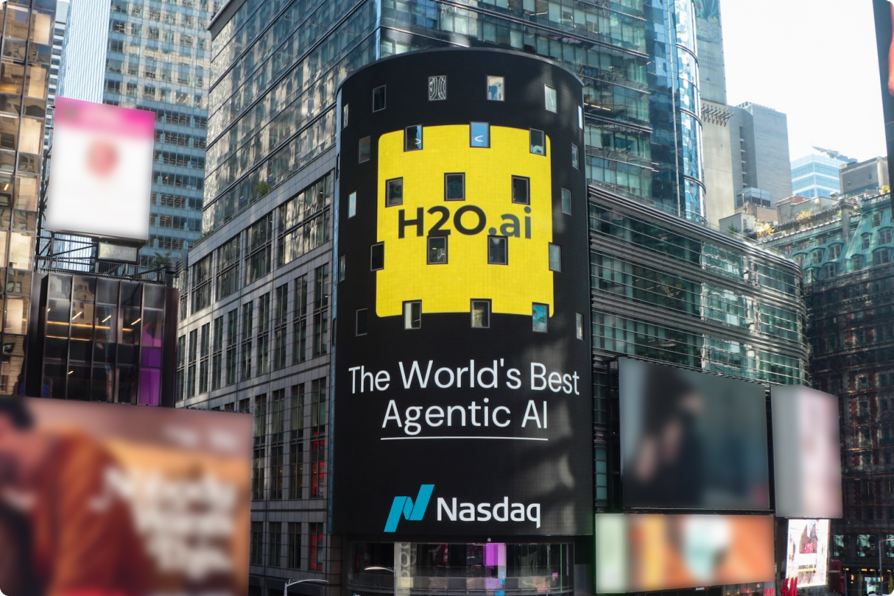 Nasdaq tower with H2OAI AI 100